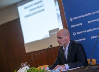 “Baixar ainda mais os impostos a quem tem rendimentos mais elevados não combate as desigualdades. Agrava-as!”, alerta Carlos Silva DR/PS