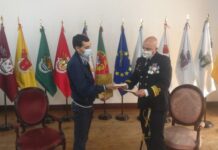 Presidente da Câmara Municipal da Praia da Vitória Recebe Comandante do NRP António Enes DR