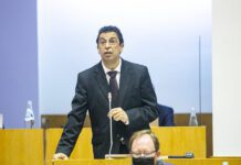 José Gabriel Eduardo defende mais empenho para assegurar transporte de mercadorias para a ilha das Flores DR