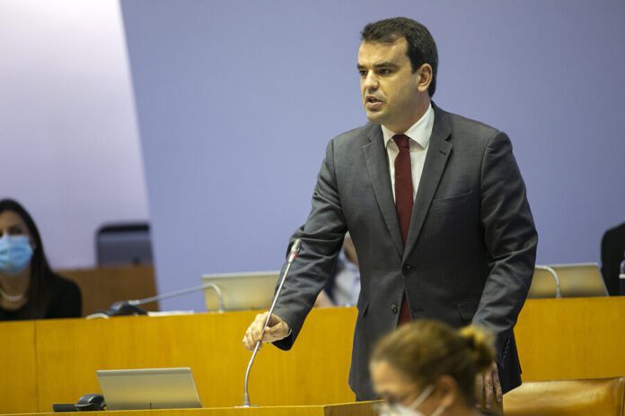 Foto deputado Tiago Branco (1)