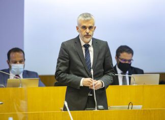 “Propostas do Plano e Orçamento para 2021 colocam a Região e o Serviço de Saúde em situação alto risco”, avisa Tiago Lopes DR