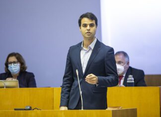“Mais facilidade e menos burocracia no subsídio social de mobilidade para servir melhor os Açorianos”, diz Vilson Ponte Gomes DR