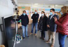 Câmara de São Roque do Pico Equipa Pré- Escolar e 1.º Ciclo Com Smart Boards DR