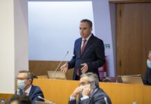PSD: “Novo Terminal de Cargas da Aerogare das Lajes é parte da pesada herança que a Coligação recebeu DR/PSD