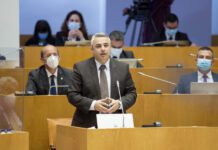Coligação aprovará aumento sem precedentes do “cheque pequenino” DR/PSD
