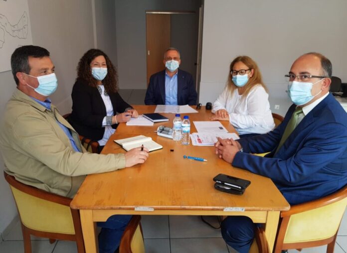 DR DR
