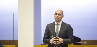 Carlos Silva defende adoção de medidas concretas para melhorar rendimento dos agricultores Açorianos DR