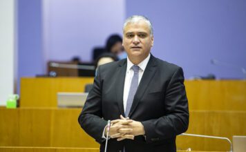 Vasco Cordeiro apresenta medidas concretas para o setor da Saúde e para a retoma da Economia dos Açores DR