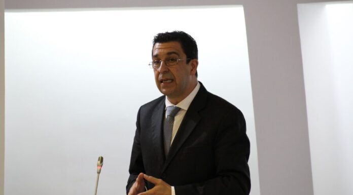 “Já tínhamos sinalizado a importância de introduzir nas Flores a produção em modo biológico, mas o Governo continua sem esclarecer o que pretende”, reitera José Gabriel Eduardo DR