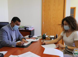 Celebrado contrato de incubação entre o município de são roque do pico e a seaterra DR