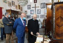 Acervo foi doado pelo Padre Manuel Garcia da Silveira- Espaço Museológico Santo Cristo da Praia inaugurado DR