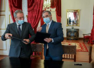 Presidente do Governo enaltece acordo com Iniciativa Educação para apoiar alunos com dificuldades de leitura