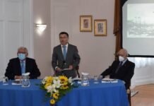 Presidente da Assembleia presidiu à apresentação do livro “Assim acaba este dia”