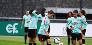 Inês Simas, Jogadora de futebol feminino – “ Estou a criar o meu caminho no futebol ”