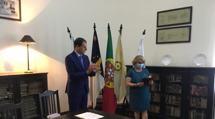 Profissionalismo e Associativis – Rotary da Horta homenageia Associação de Voluntários do Hospital da Horta