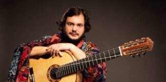 Violonista Yamandu Costa pela primeira vez nos Açores DR
