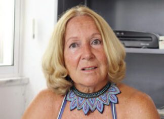 Mães juntam-se para prestar homenagem a Luís Carlos Decq Mota