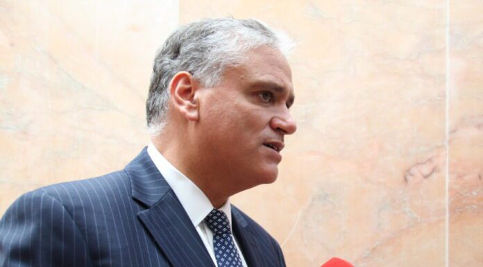 Vasco Cordeiro em reunião com Ministros responsáveis pela Política de Coesão
