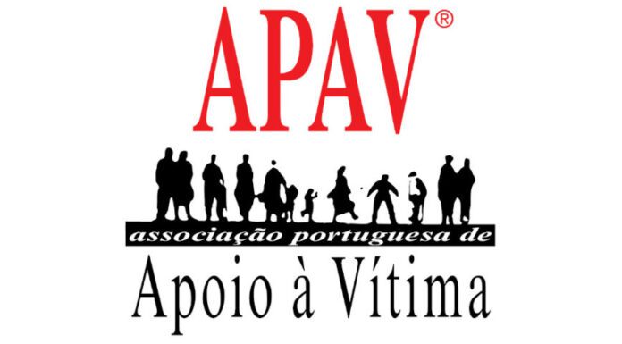 APAV lança nova campanha sobre violência online