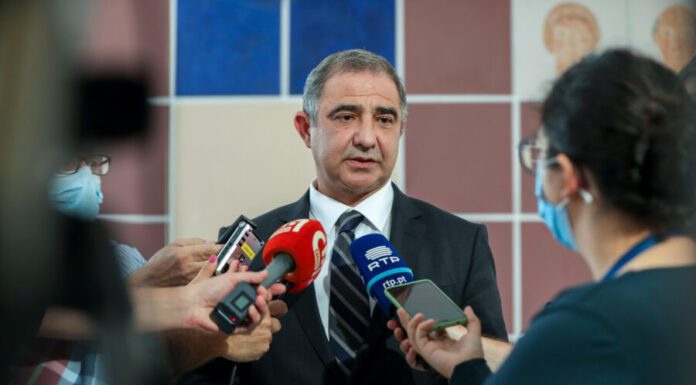 Presidente do Governo saúda Universidade dos Açores por disponibilidade em receber estudantes ucranianos