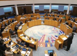 O governo está “coeso”, garante Bolieiro