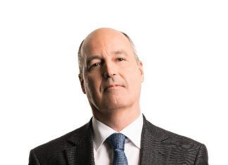 Emanuel Gonçalves, Administrador da Fundação Oceano Azul, é o convidado do Fórum Autonómico do Faial