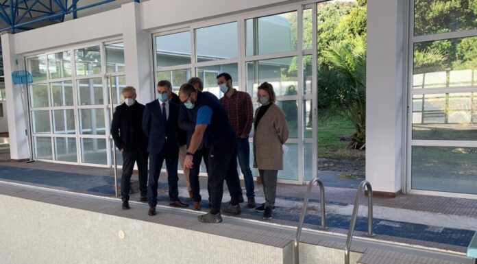 Inundação na casa das máquinas causa atrasos na reabertura da Piscina Municipal da Horta