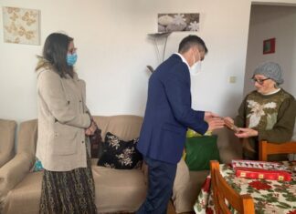 Município da Horta visita idosos do Programa de Teleassistência