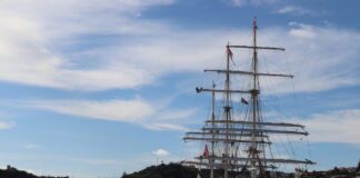 Statsraad Lehmkuhl, veleiro norueguês, faz paragem no Faial na sua viagem à volta do mundo