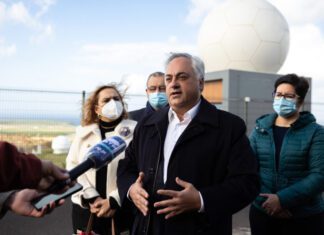 AD “vigilante” perante “pulsões centralistas da República” no campo espacial