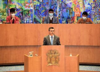 Presidente da Assembleia compromete-se a “velar pelos direitos” das crianças dos Açores