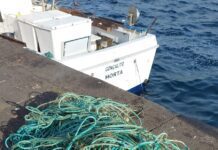 Pescadores na luta contra o lixo marinho
