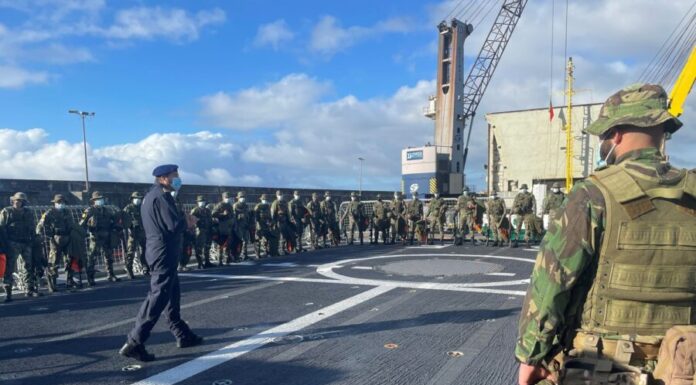 Marinha realiza exercício com Exército nos Açores