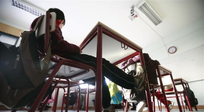 Faltam 26 assistentes operacionais nas escolas