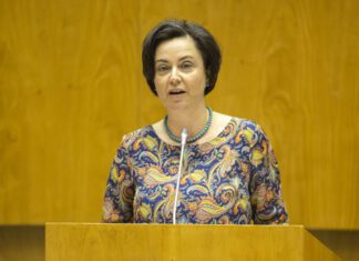 Voto de pesar pelo falecimento de Maria da Conceição Rodrigues de Freitas Dias Bettencourt
