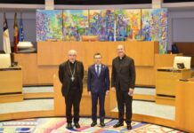 Presidente da Assembleia saúda visita de Núncio Apostólico aos Açores