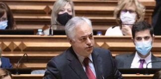 Paulo Moniz questiona António Costa sobre prioridades para os Açores