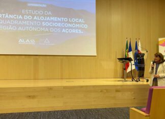 Berta Cabral define Alojamento Local como veículo de democratização do rendimento