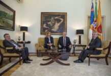 Presidente do Conselho de Administração do Novo Banco dos Açores apresenta cumprimentos a Pedro Nascimento Cabral