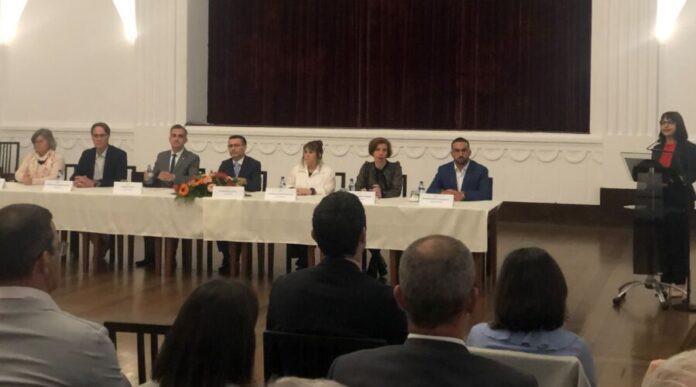Sessão Solene Dia da Escola