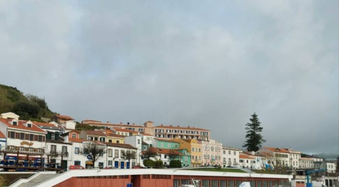 Novo edifício de apoio às atividades marítimo-turísticas entrará brevemente em funcionamento