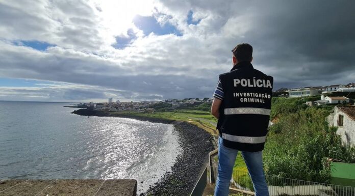 Casal detido por coautoria do crime de tráfico de estupefacientes – Lagoa