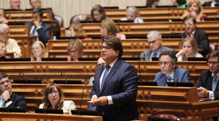 João Castro defende aprofundamento da cooperação entre a República e Autonomias