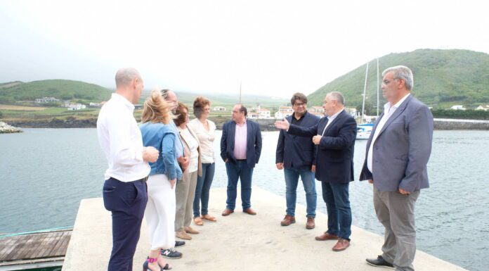 Não se percebe porque é que o Governo está a empatar a conclusão da Marina da Barra, sublinhou José Ávila