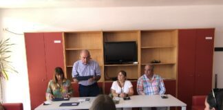 Fundação Faialense entrega bolsas de estudo