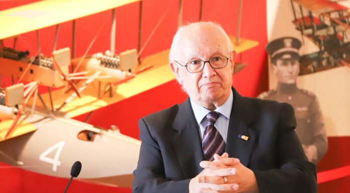 “Nenhuma ilha dos Açores, como a ilha do Faial, revela uma tão persistente, ampla e íntima relação com o Atlântico ao longo da sua história”