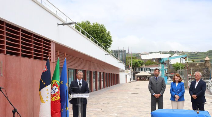 Inaugurado o novo edifício de apoio às atividades marítimo-turísticas
