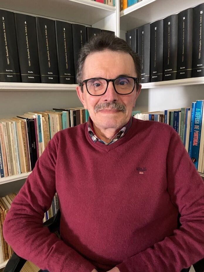 manuel livro jornal