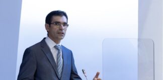 Deputado independente Carlos Furtado quer mais informação sobre a atividade do gabinete anti-corrupção
