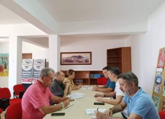 PCP/Açores reuniu com o SITACEHT Açores e com representantes dos ex-trabalhadores da Base das Lajes